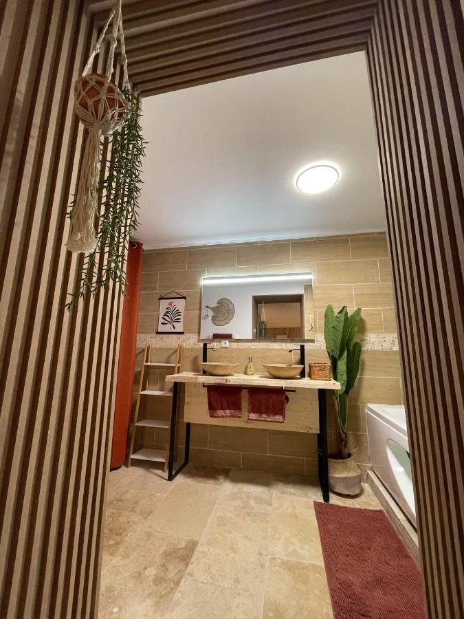 Velours & Balneo Apartment Сен-Назар Екстериор снимка