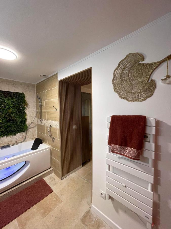 Velours & Balneo Apartment Сен-Назар Екстериор снимка
