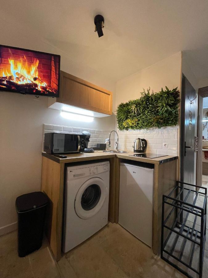 Velours & Balneo Apartment Сен-Назар Екстериор снимка