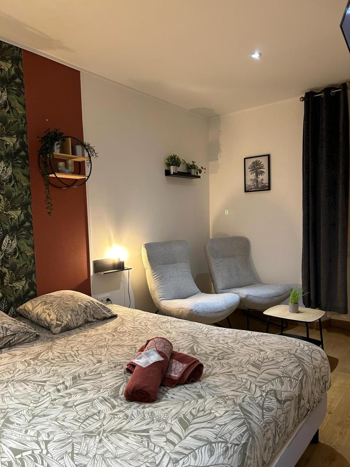 Velours & Balneo Apartment Сен-Назар Екстериор снимка